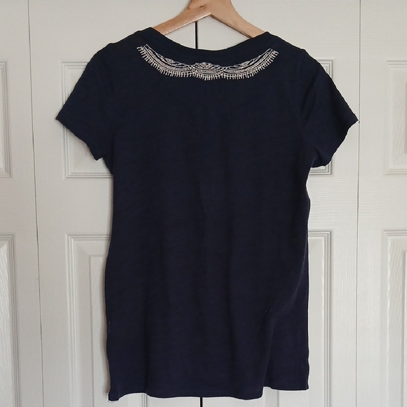 Lucky Brand Tee - Picture 4 of 9